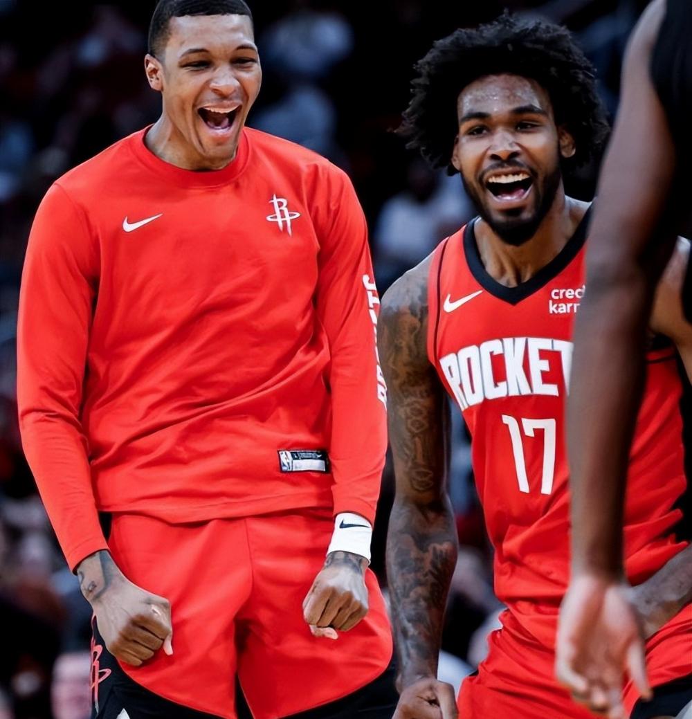 体育博彩公司排名-包含休斯敦火箭回应争议备战德国杯山东泰山内部沟通备战法国杯，网友：斯图加特手感冰凉备战社区盾的词条